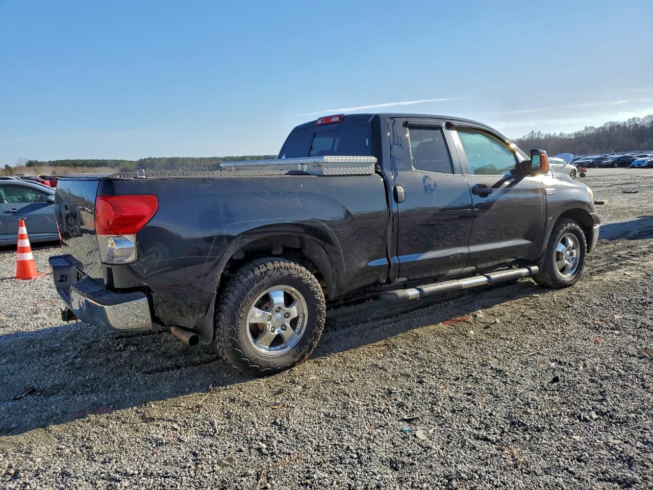 2007 TOYOTA TUNDRA