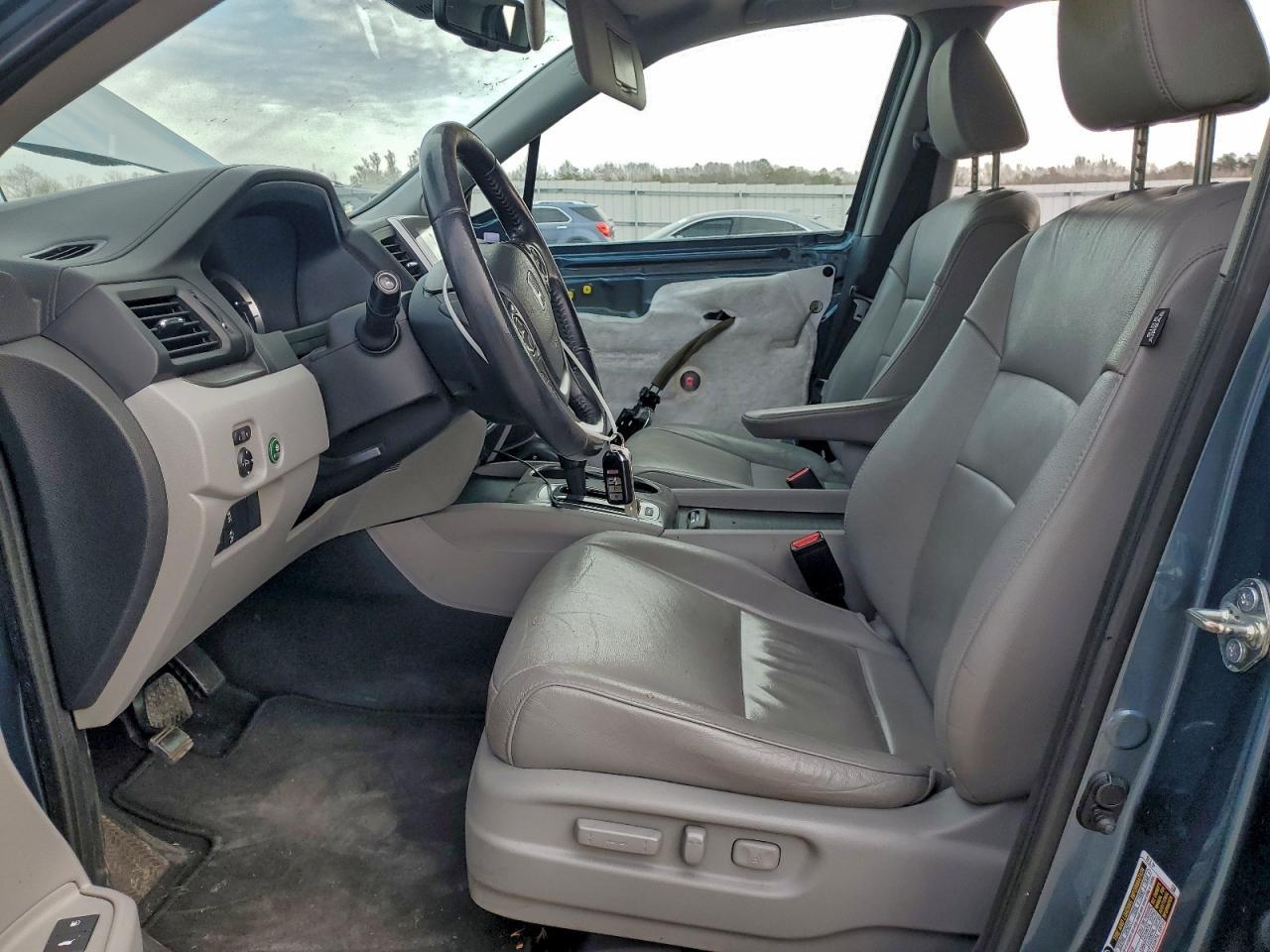 2017 HONDA PILOT