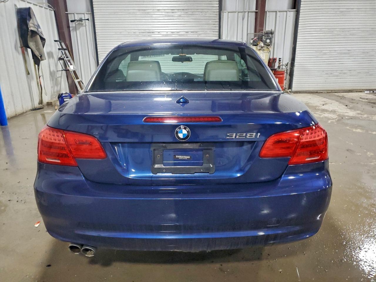 2013 BMW 3 SERIES