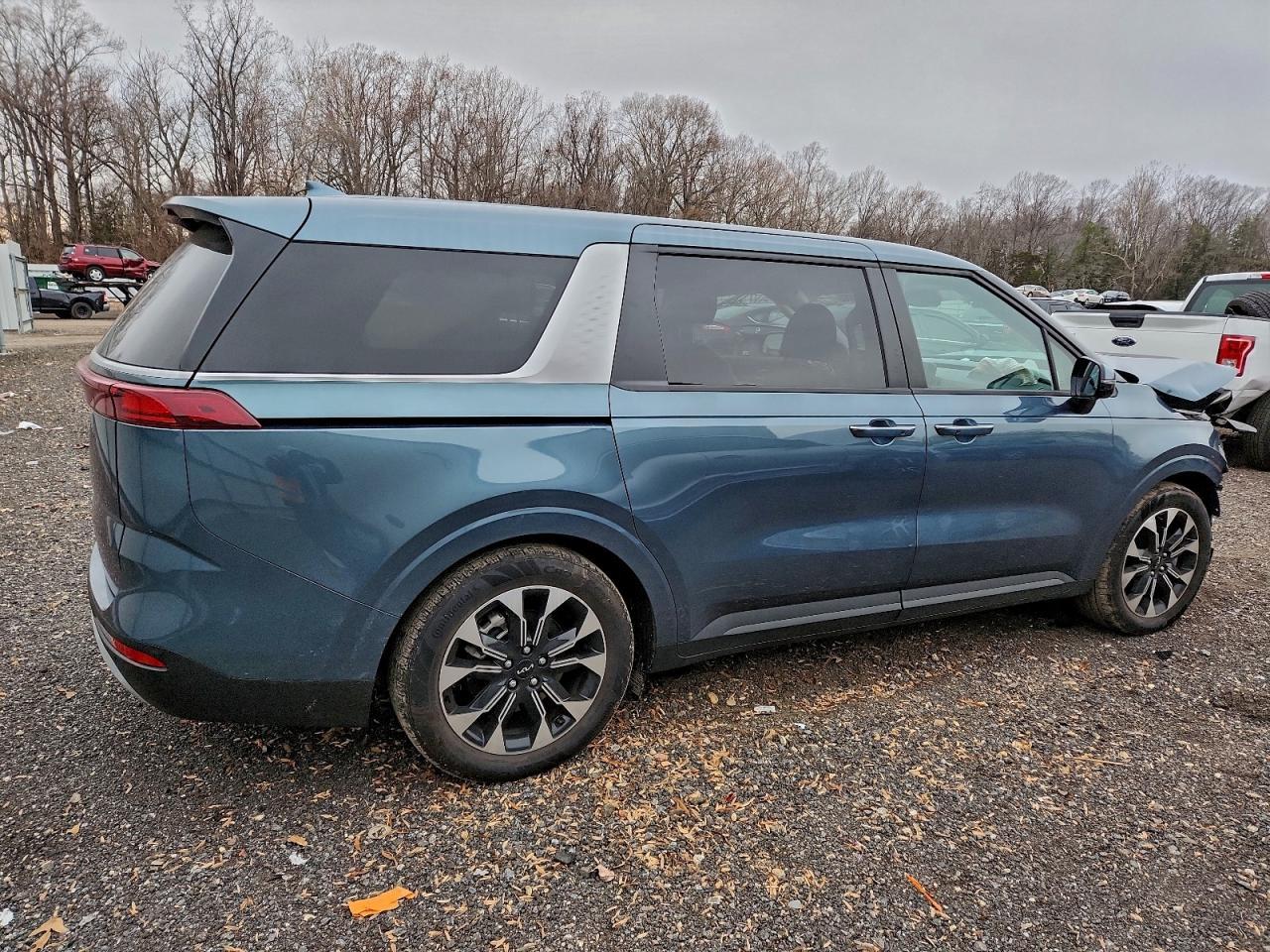 2024 KIA Carnival