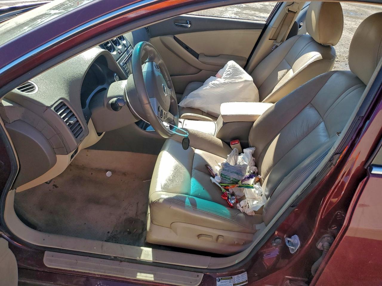 2010 NISSAN ALTIMA