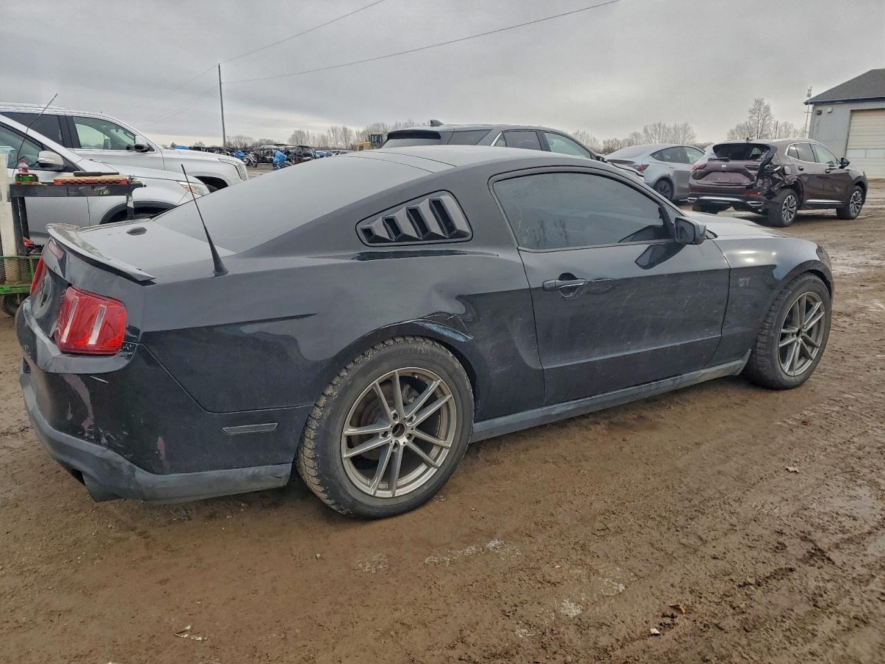 2010 FORD MUSTANG