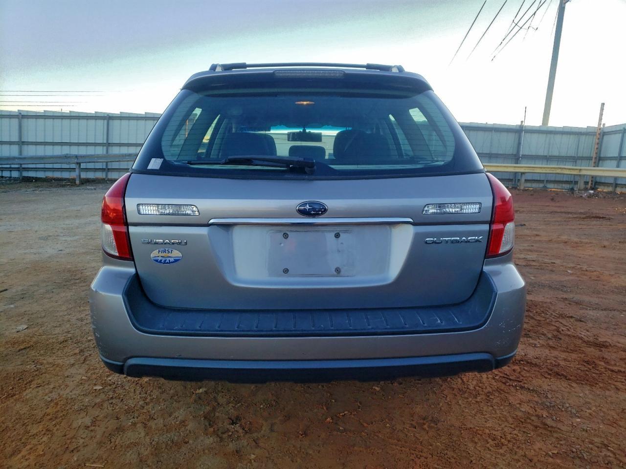 2008 SUBARU Outback