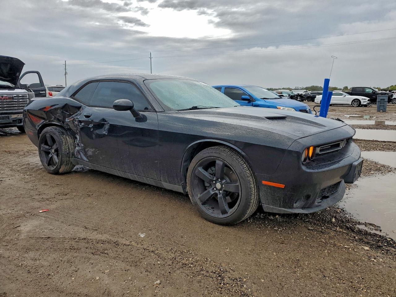 2015 DODGE Challenger