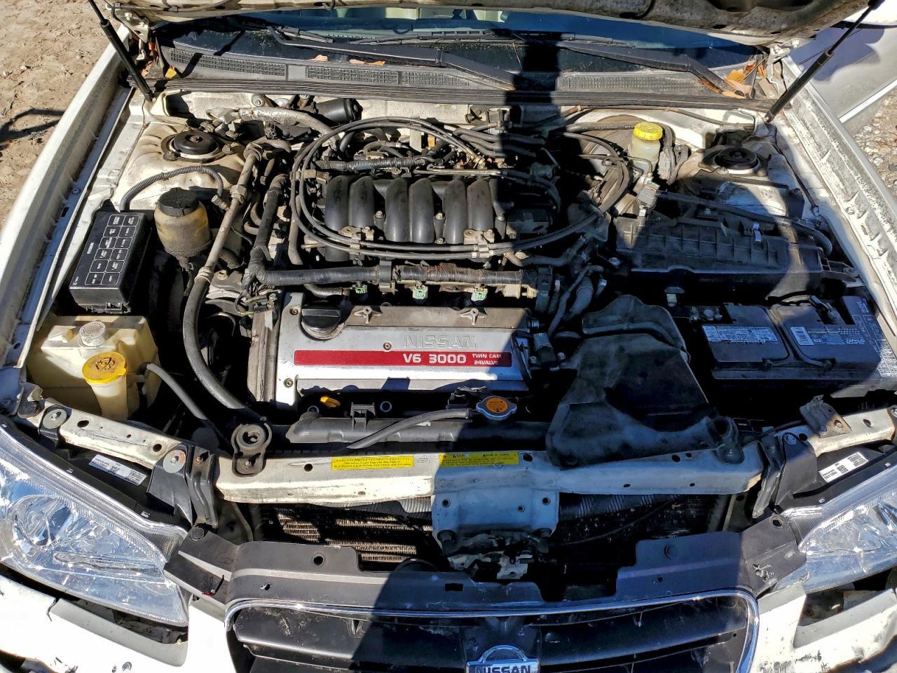 2000 NISSAN Maxima