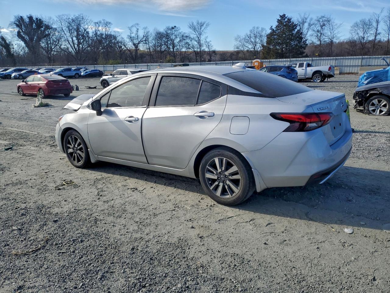 2021 NISSAN VERSA