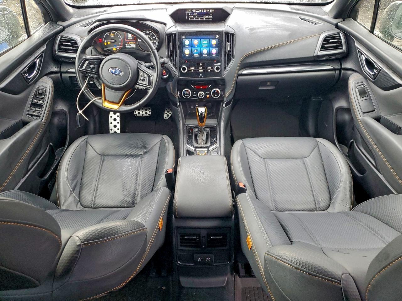2022 SUBARU FORESTER