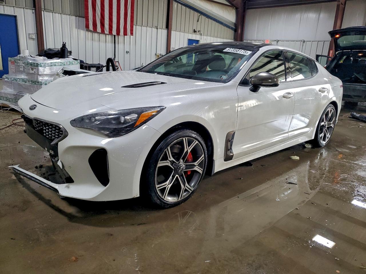 2020 KIA Stinger