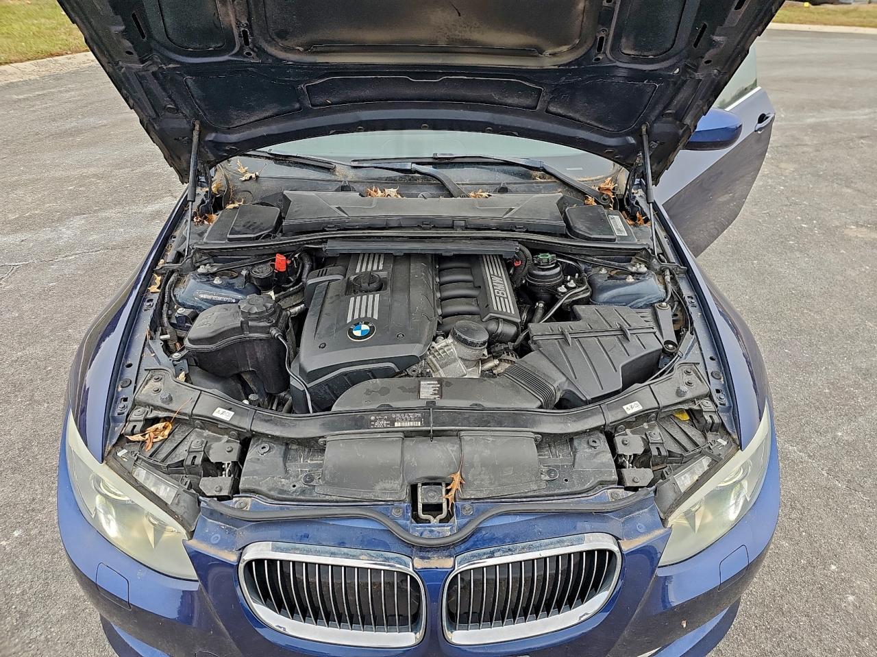 2011 BMW 3 SERIES