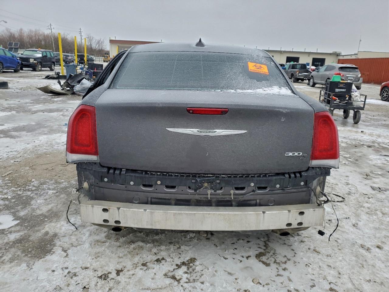 2019 CHRYSLER 300