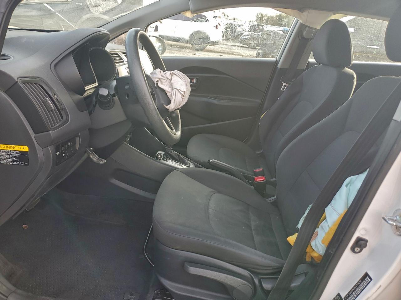 2013 KIA RIO