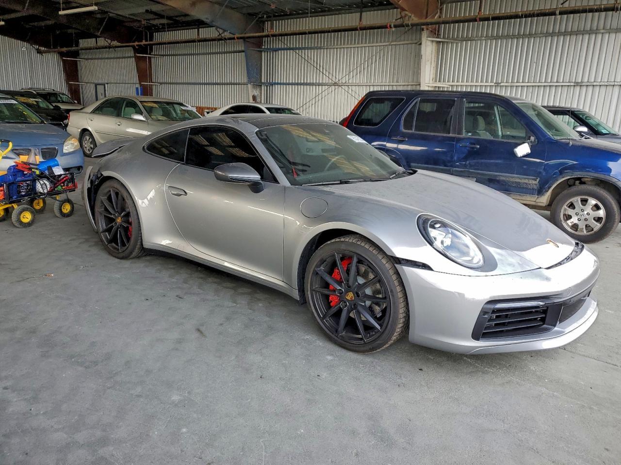 2024 PORSCHE 911