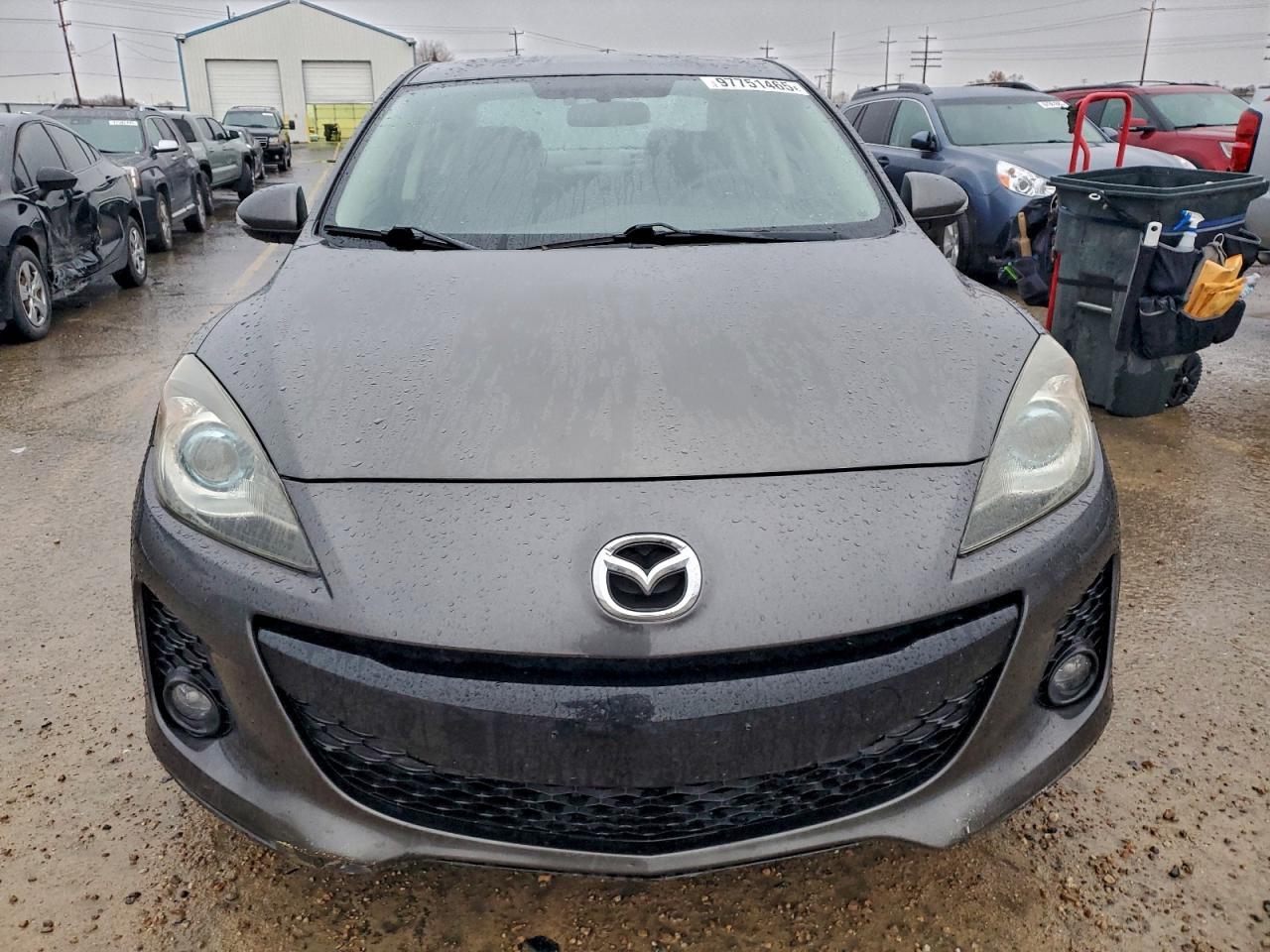 2013 MAZDA 3