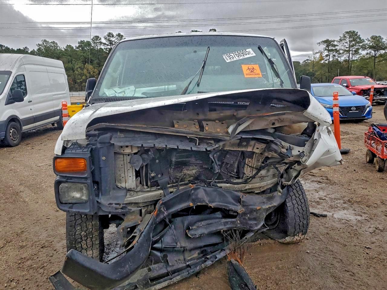 2010 FORD ECONOLINE