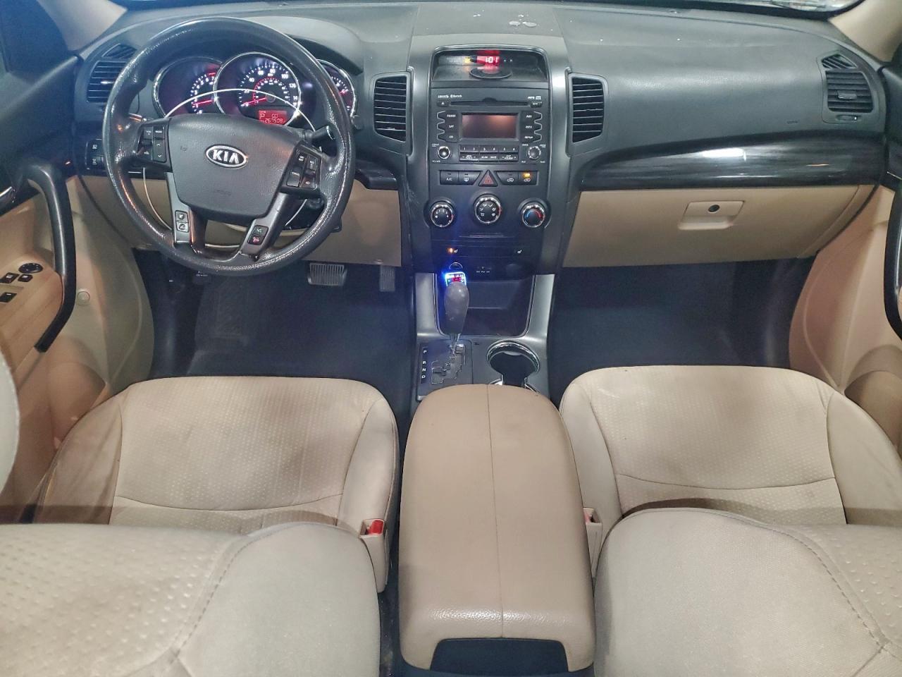 2011 KIA SORENTO