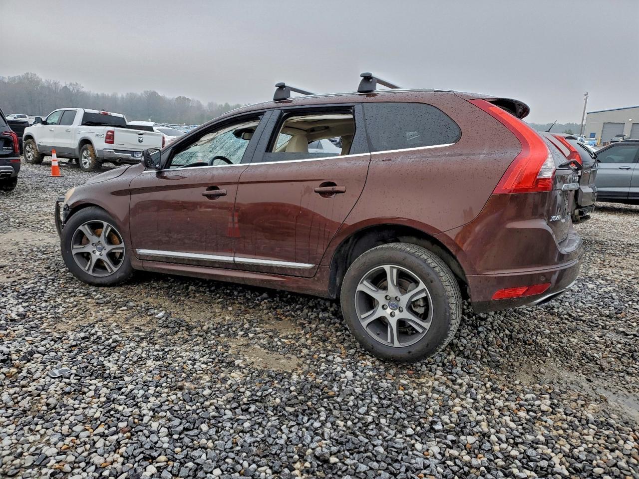 2014 VOLVO XC60