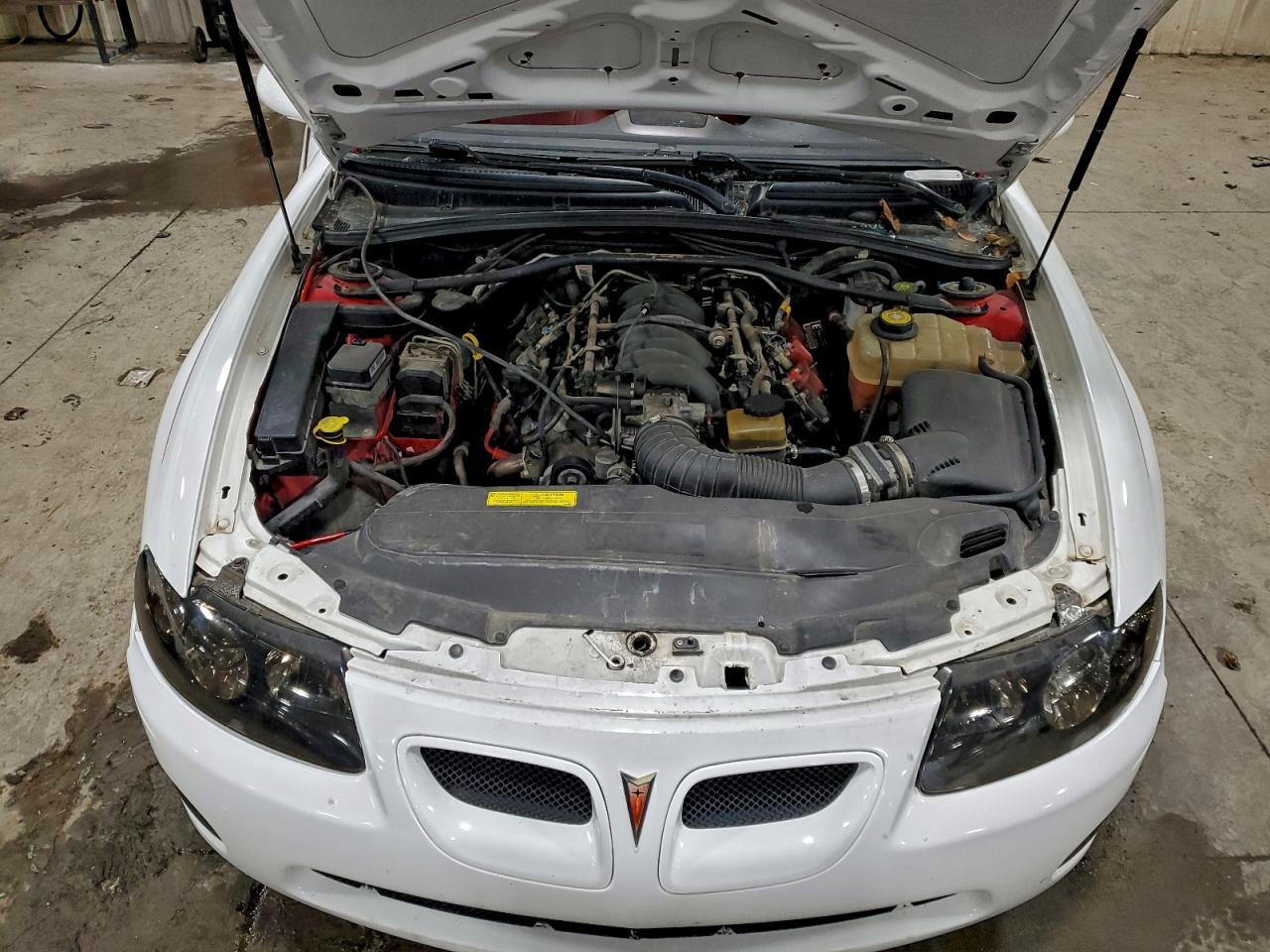 2004 PONTIAC Gto