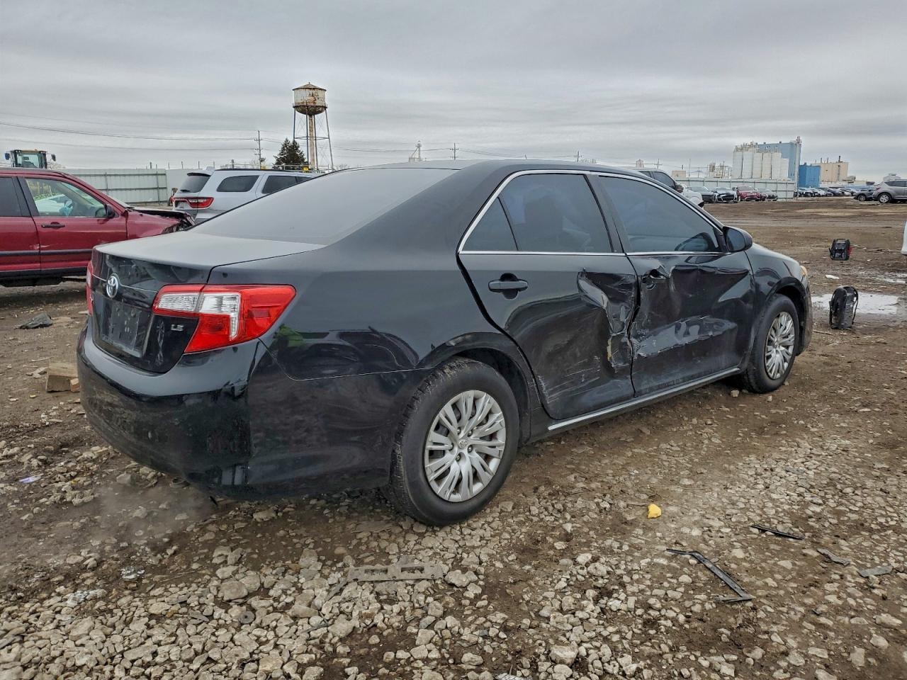 2012 TOYOTA CAMRY