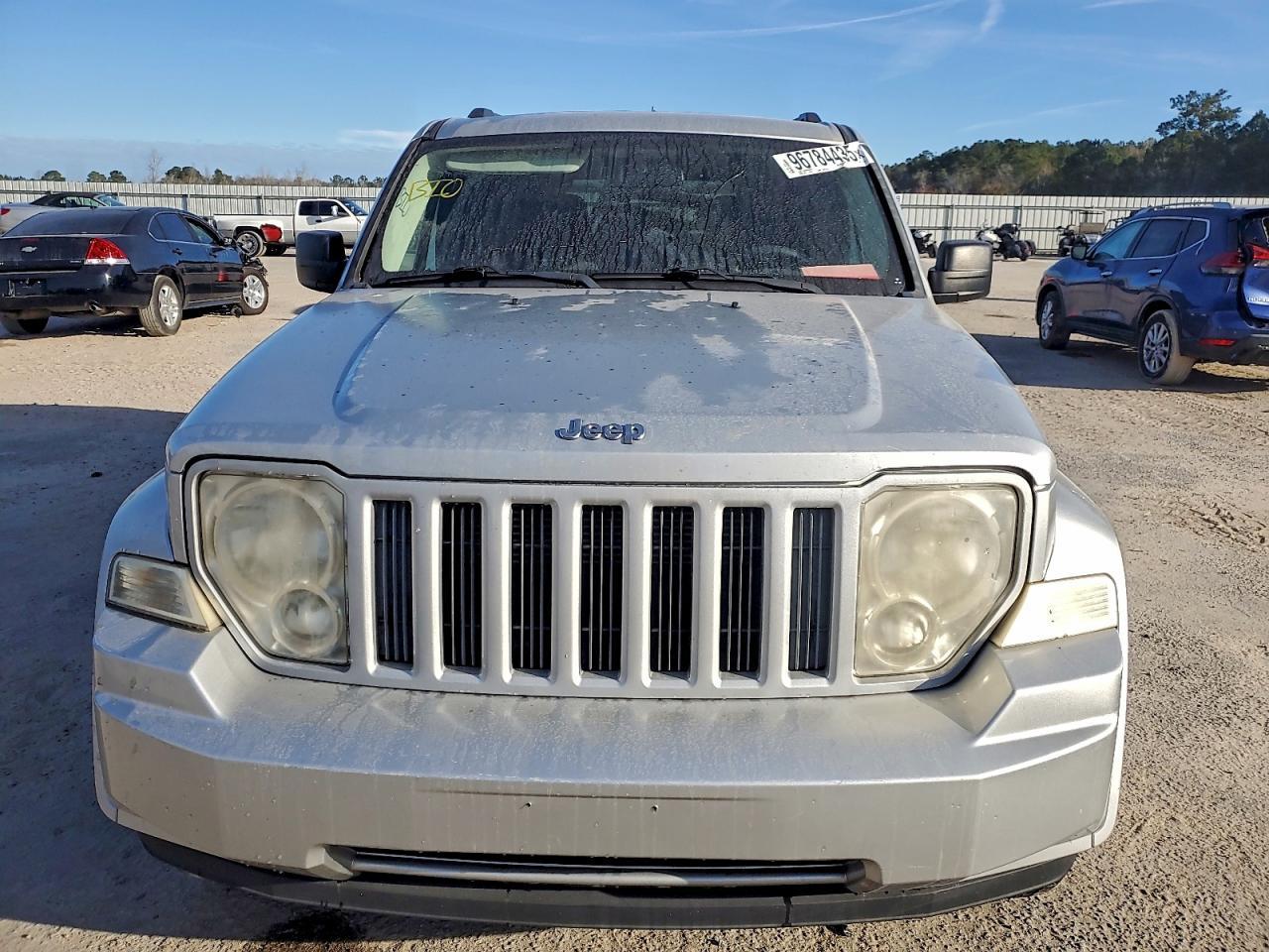 2012 JEEP Liberty