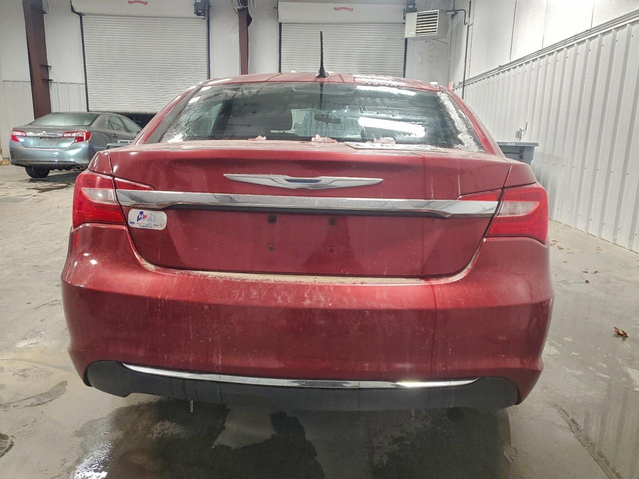 2013 CHRYSLER 200