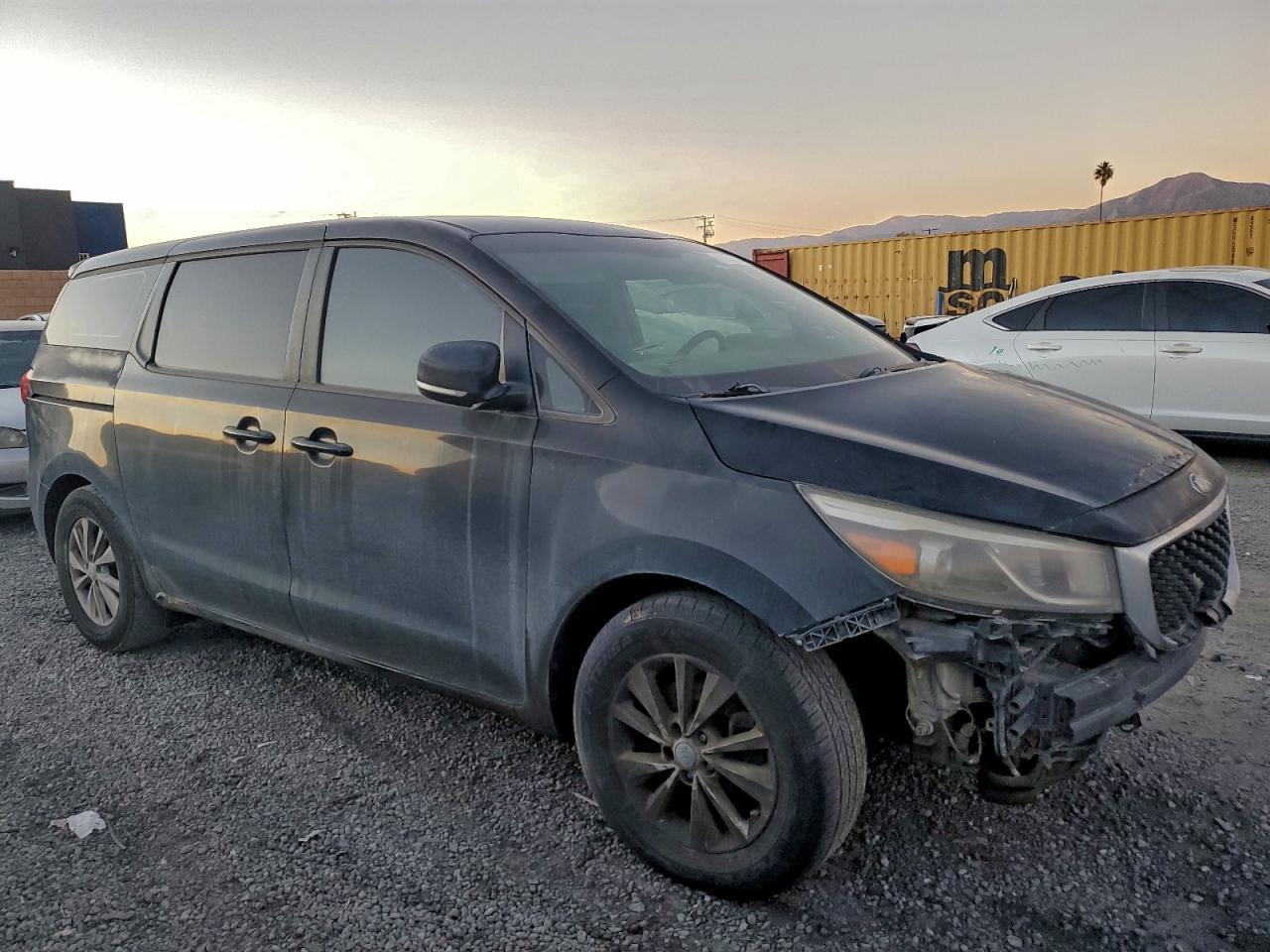 2017 KIA SEDONA