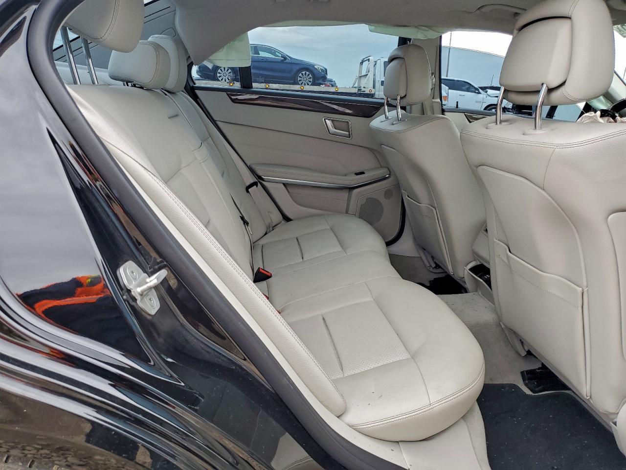 2016 MERCEDES-BENZ E-Class