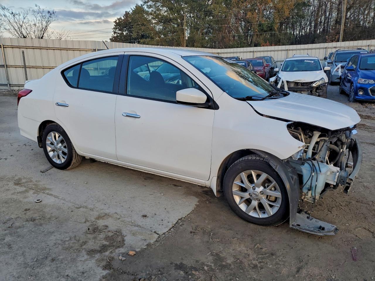 2018 NISSAN VERSA
