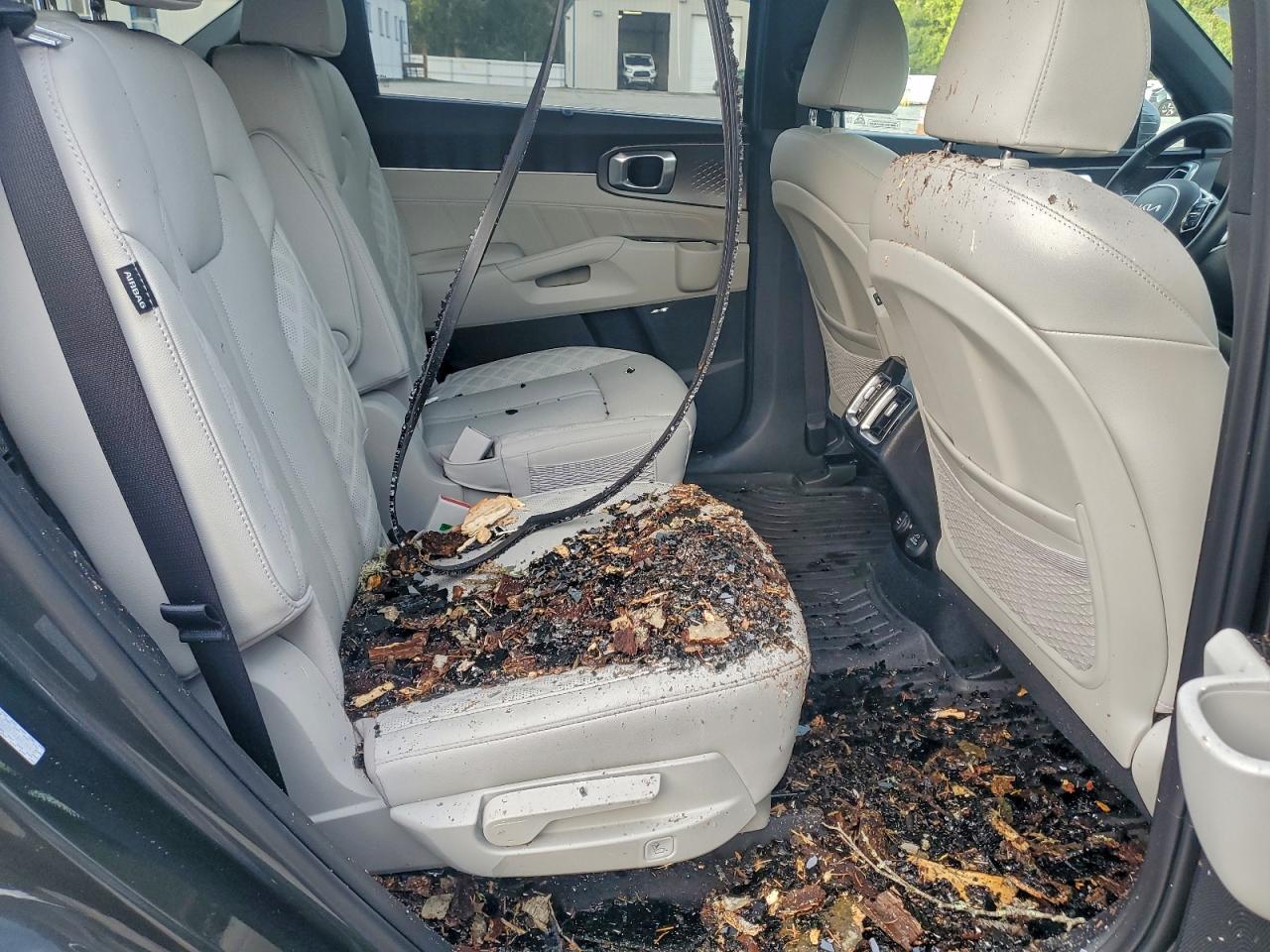 2025 KIA SORENTO