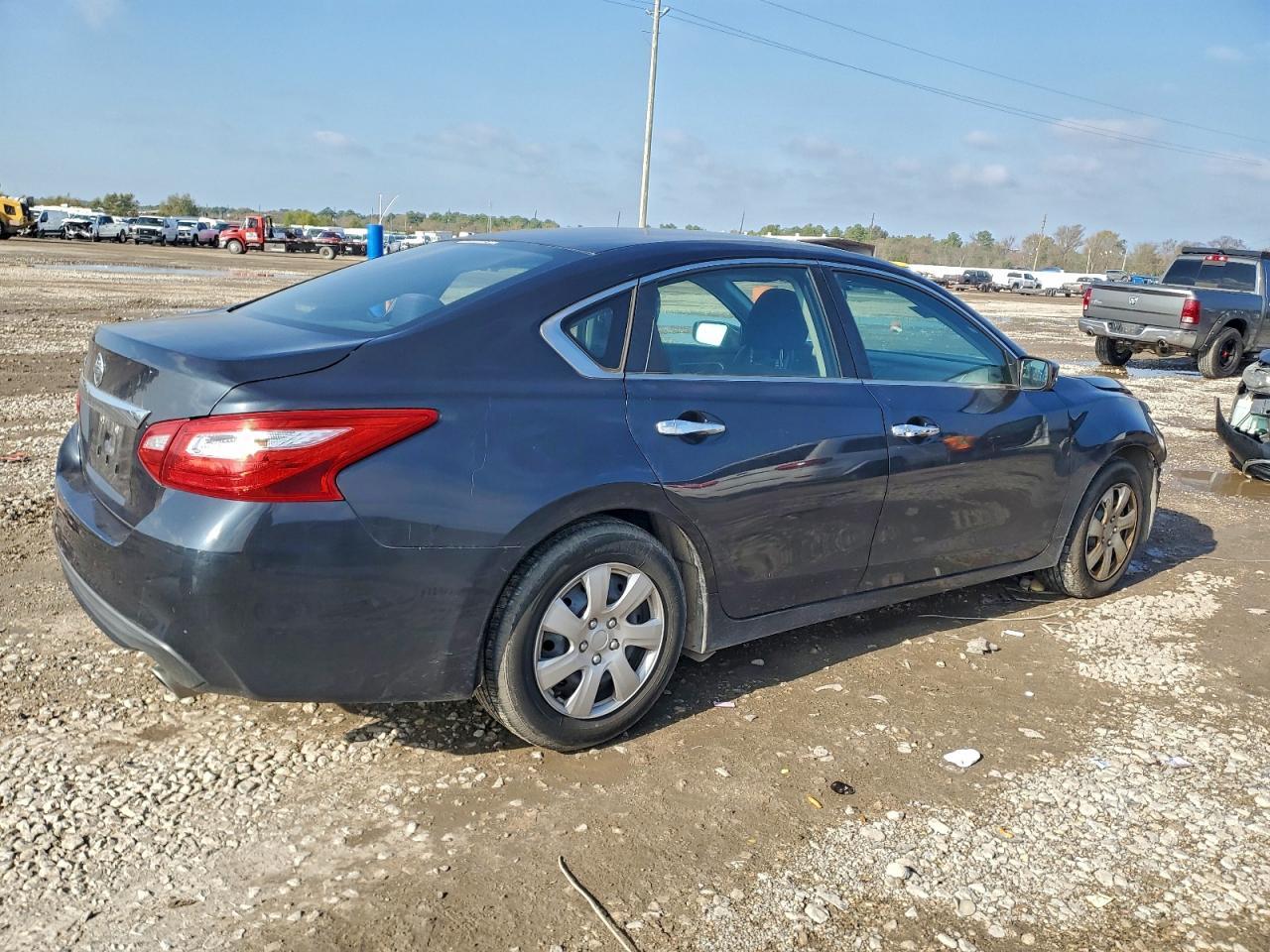 2016 NISSAN ALTIMA