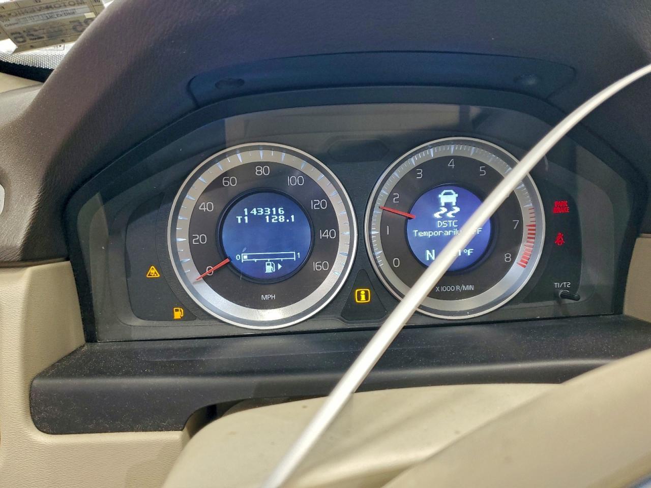 2012 VOLVO XC70