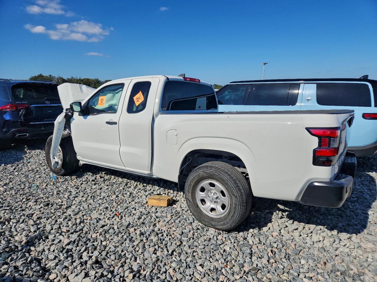 2022 NISSAN Frontier