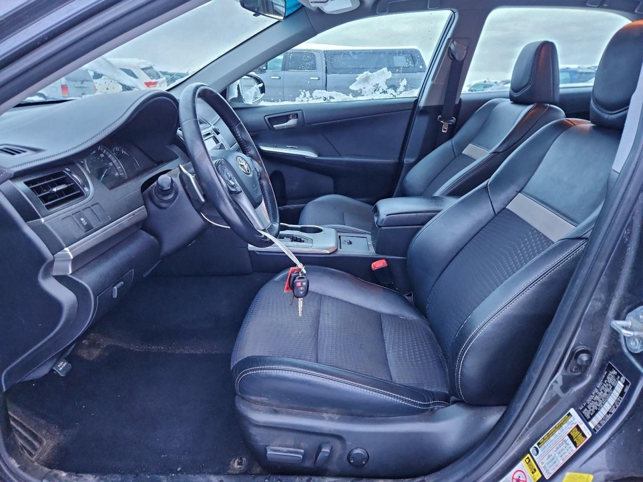 2012 TOYOTA CAMRY