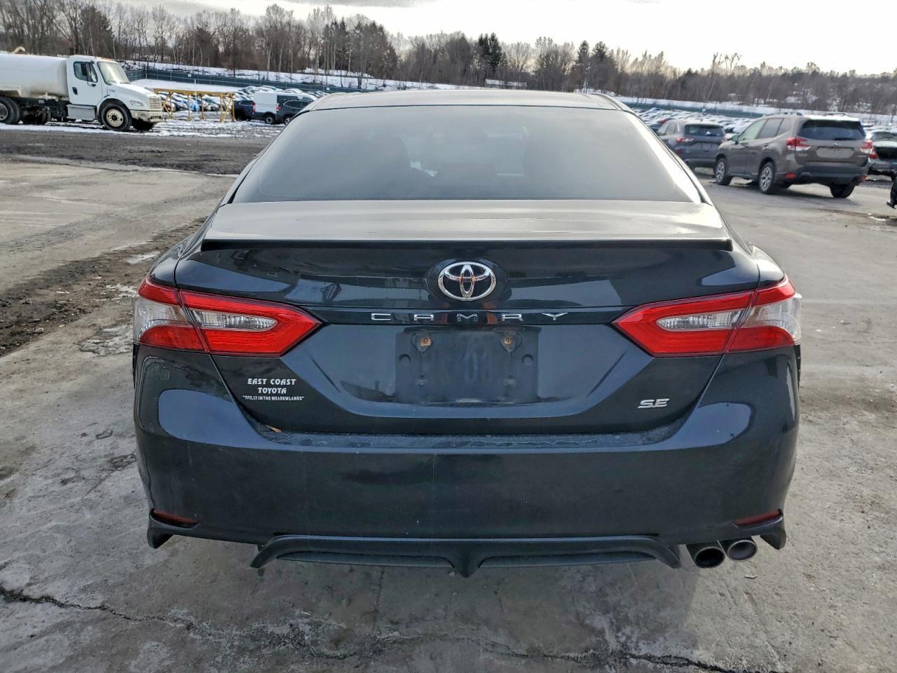 2018 TOYOTA CAMRY