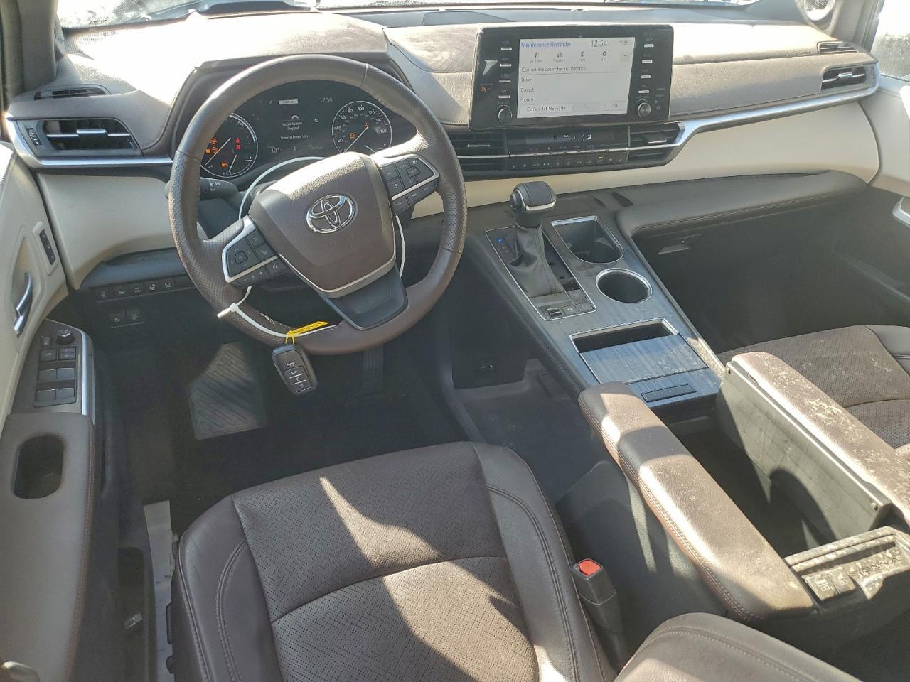 2023 TOYOTA SIENNA
