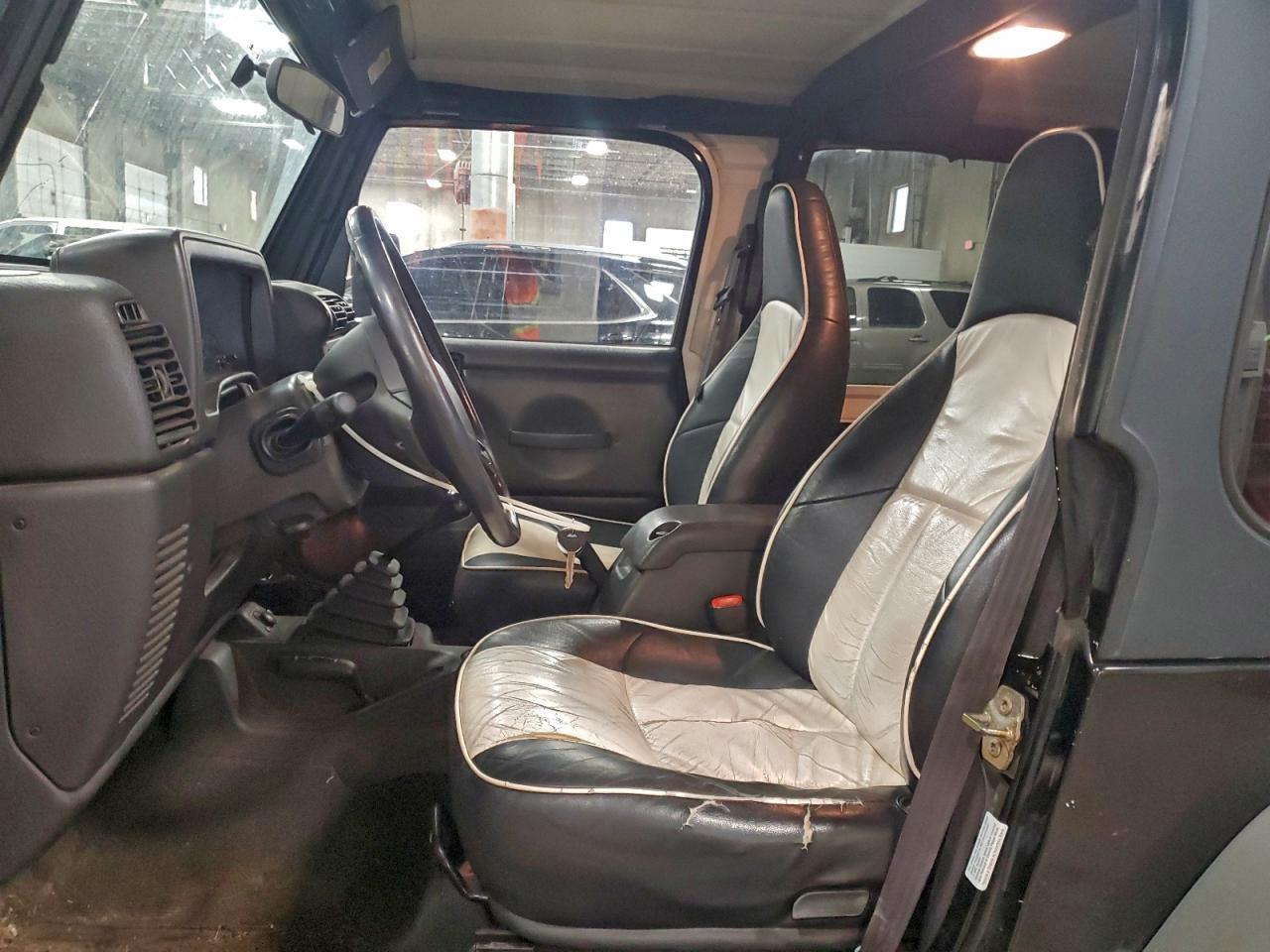 2002 JEEP WRANGLER