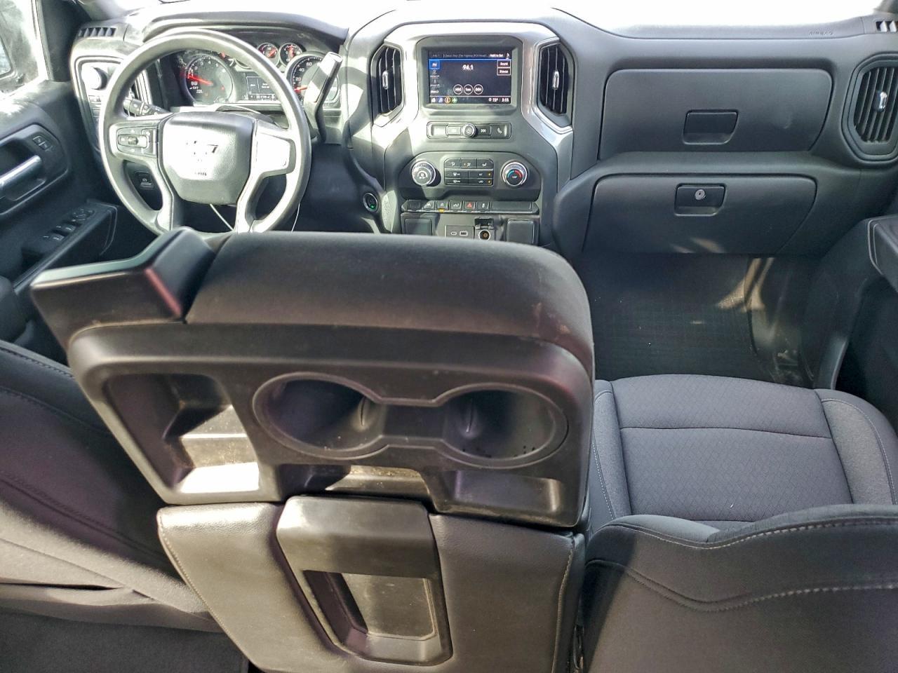 2023 CHEVROLET Silverado