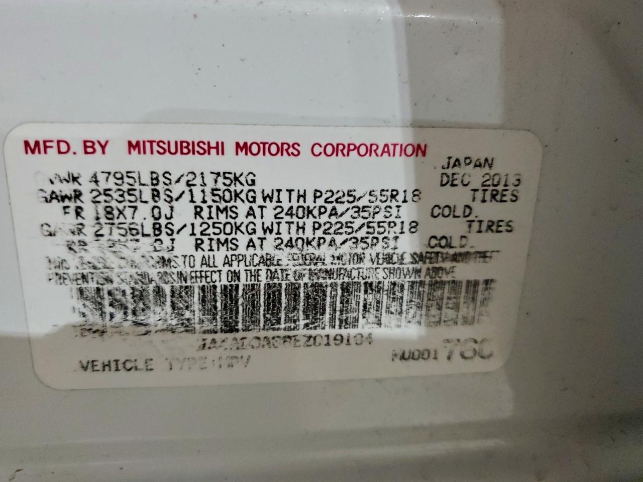 2014 MITSUBISHI outlander