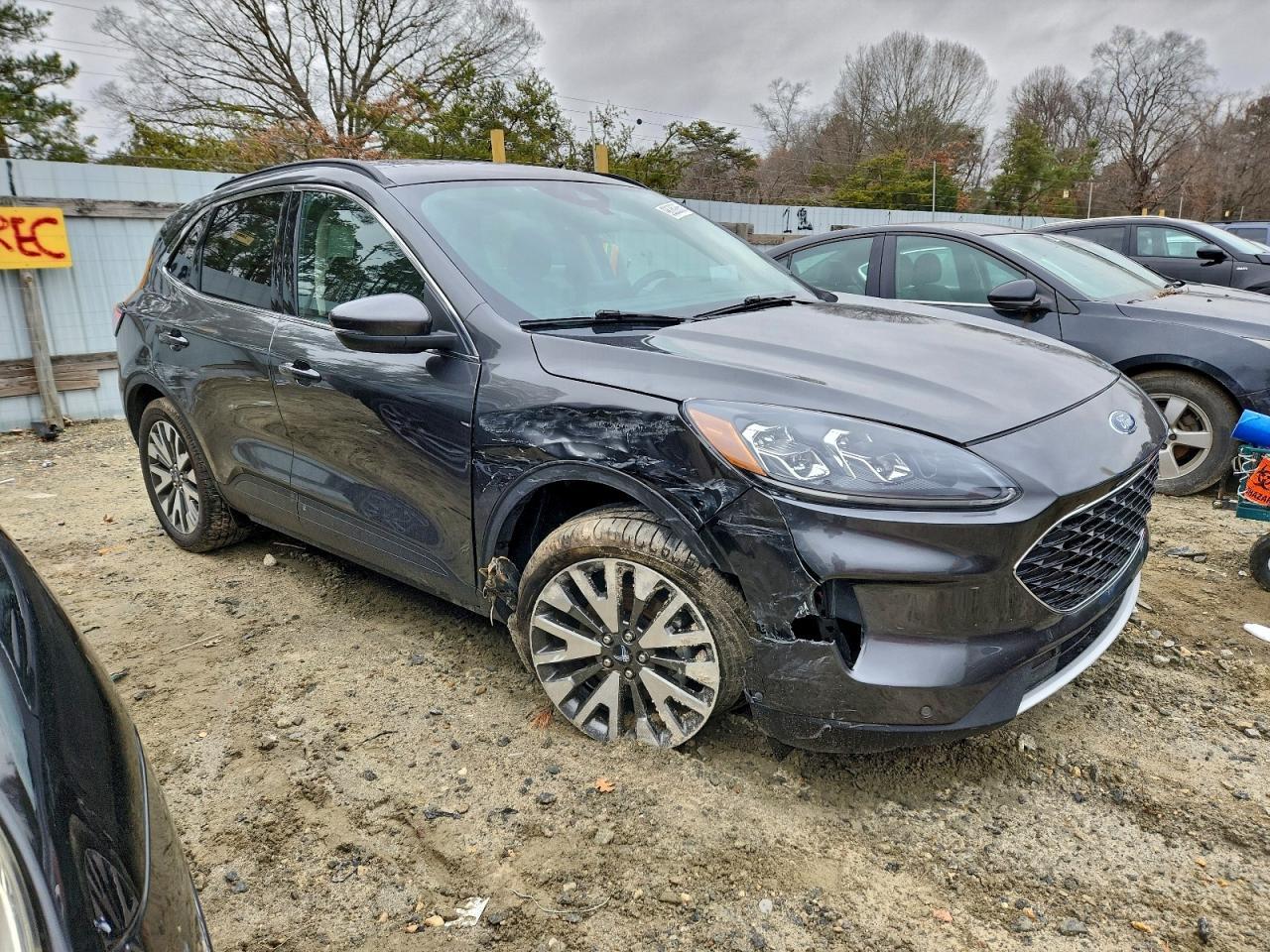 2020 FORD ESCAPE