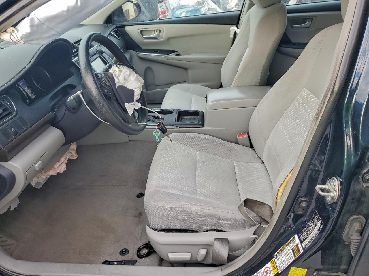 2016 TOYOTA CAMRY