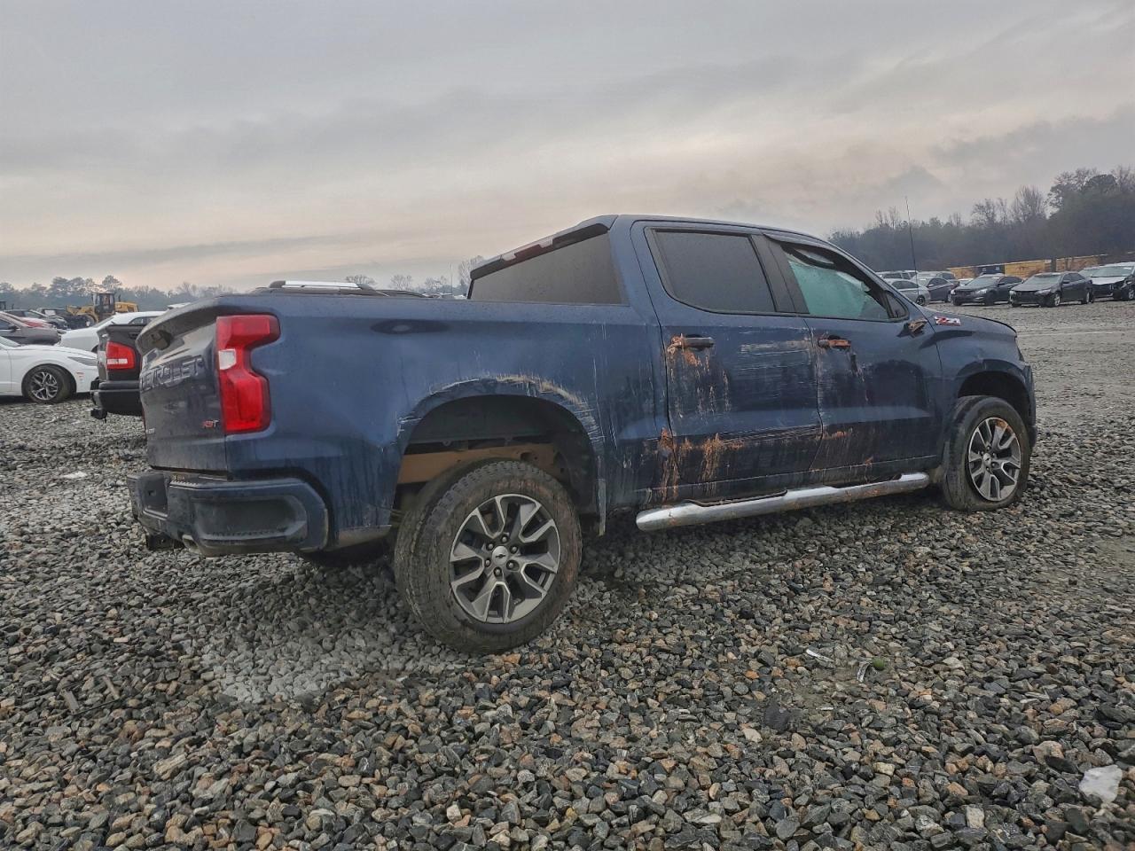 2022 CHEVROLET Silverado