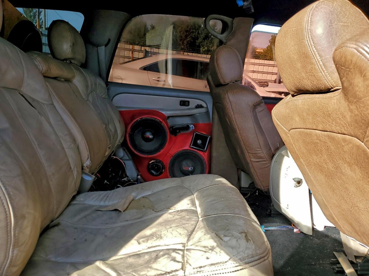 2002 CHEVROLET Tahoe