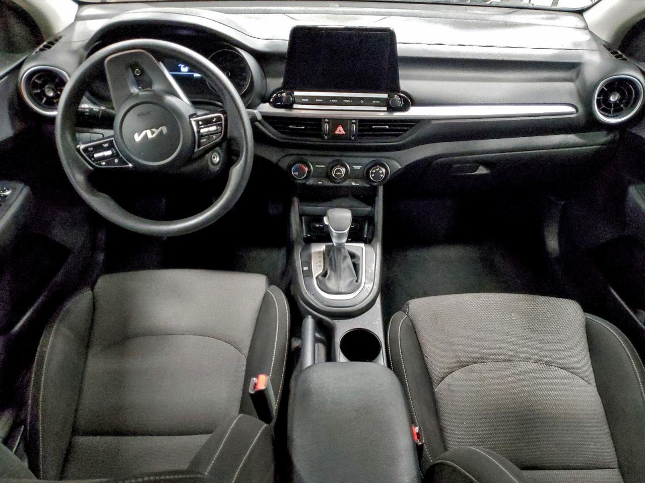 2023 KIA FORTE