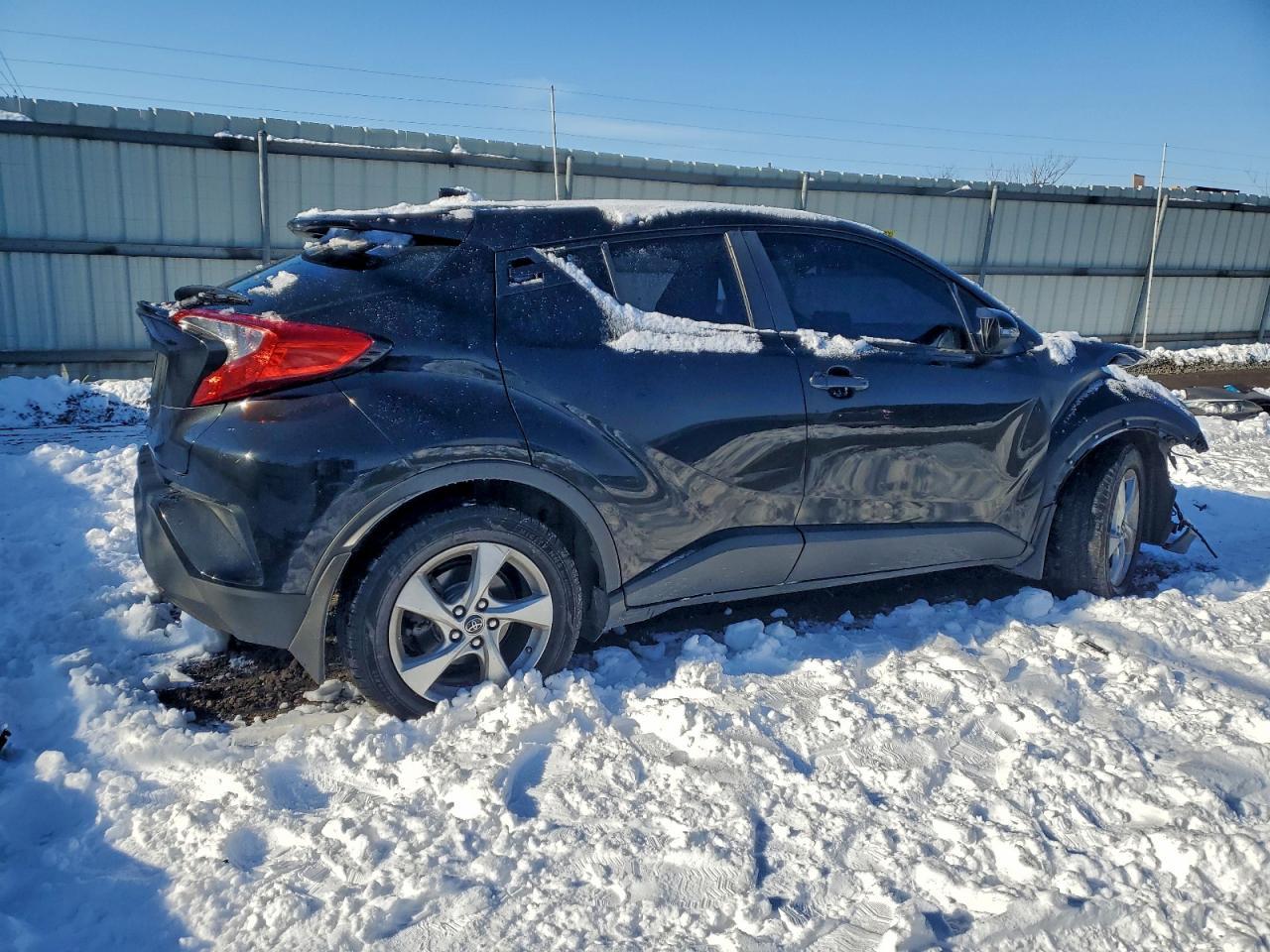 2019 TOYOTA C-HR