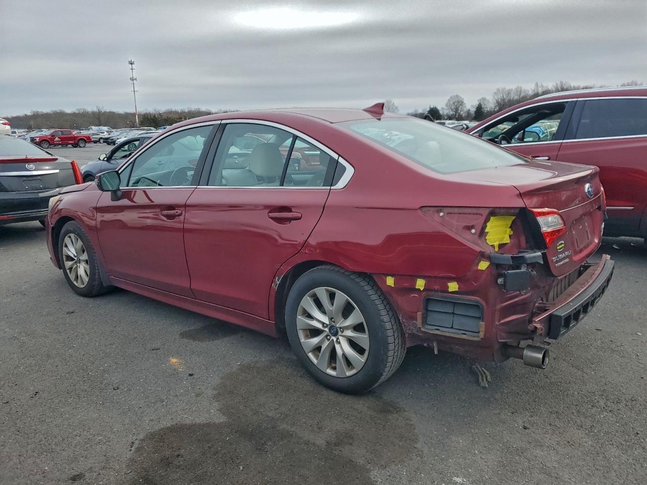 2016 SUBARU Legacy