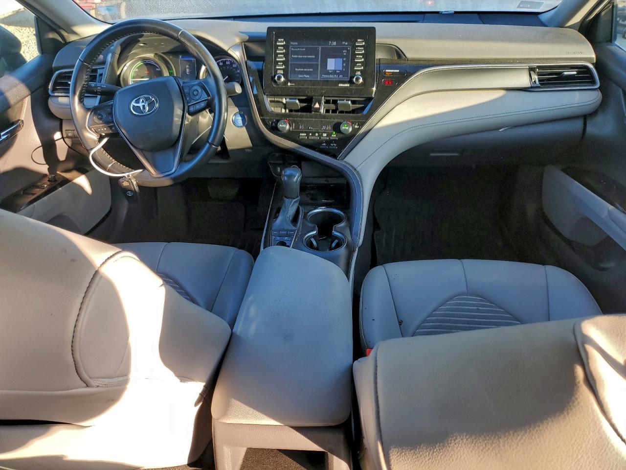 2022 TOYOTA CAMRY