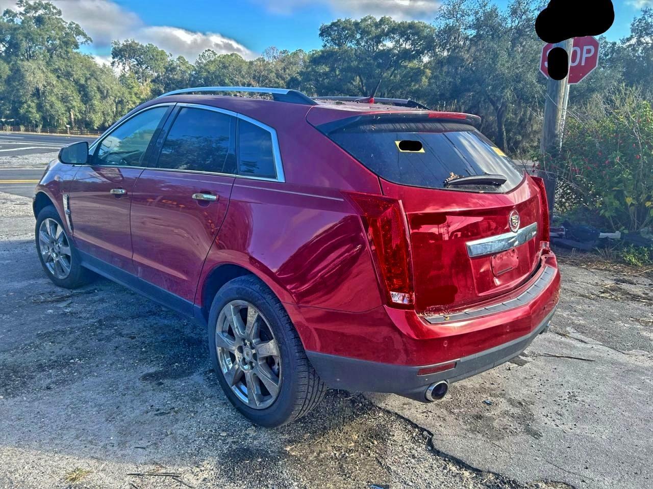 2010 CADILLAC SRX