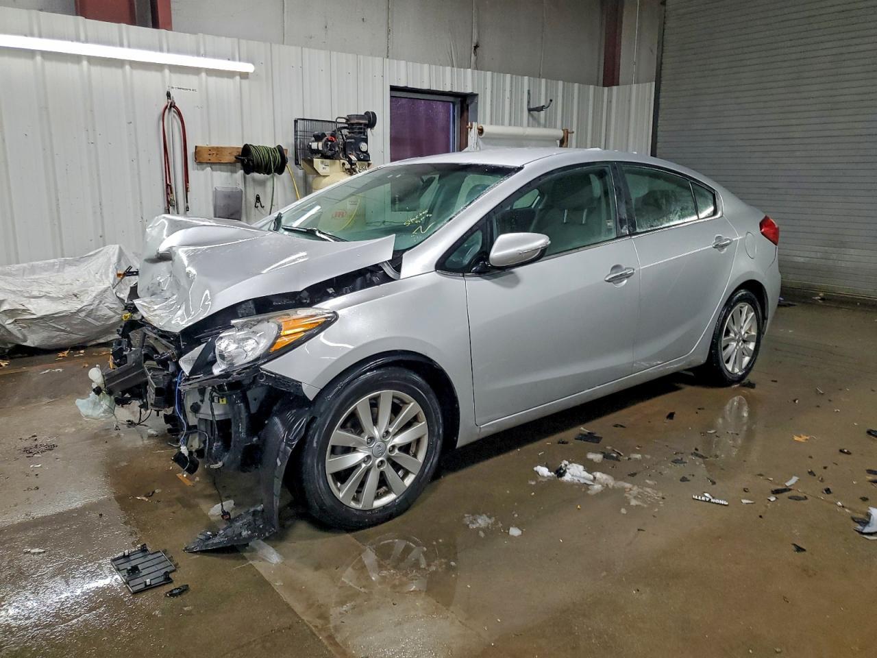 2015 KIA FORTE