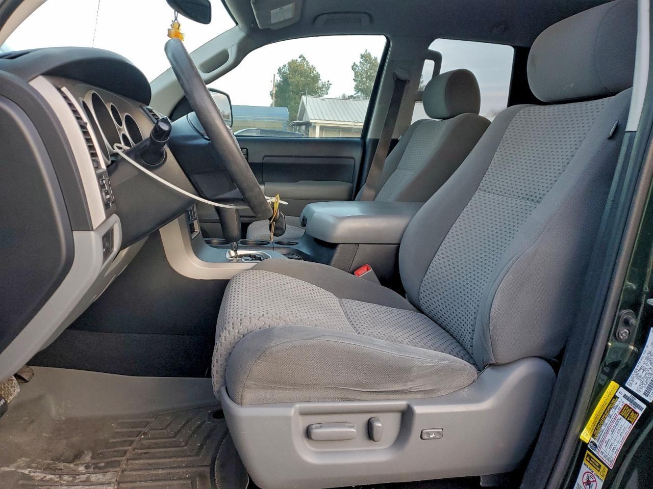 2012 TOYOTA TUNDRA