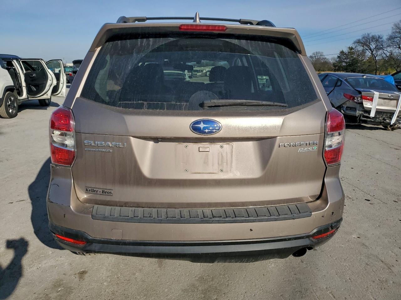 2016 SUBARU FORESTER