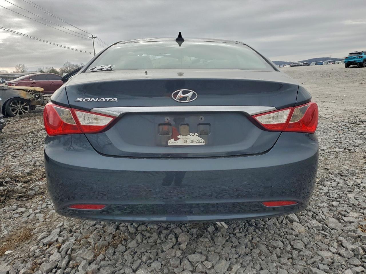 2011 HYUNDAI SONATA
